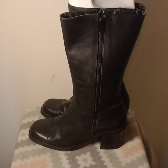Enzo Angiolini Tall Soft Leather Chunk Heel Boots Sz 7.5 M - Picture 1 of 8